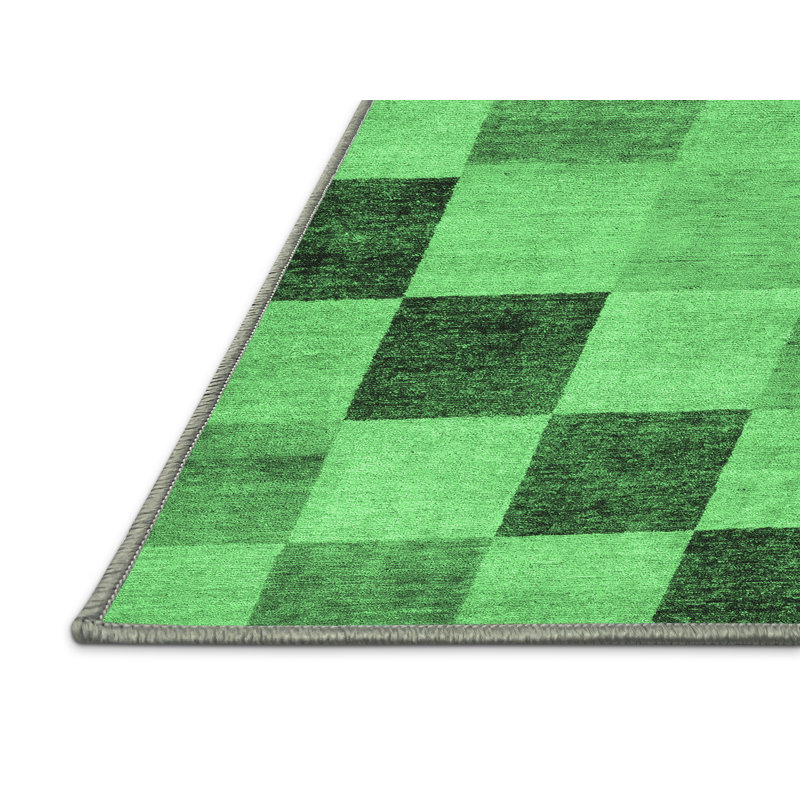 Washable Checkered Indoor Rug, Rectangle 7' x 10'