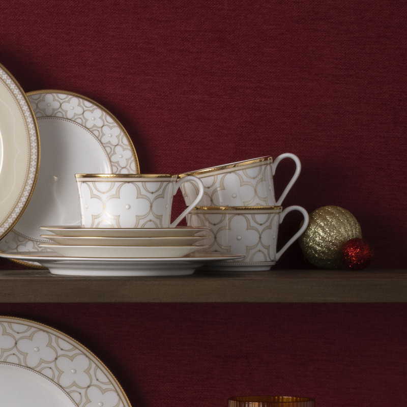 Service de table 40 pièces Noritake