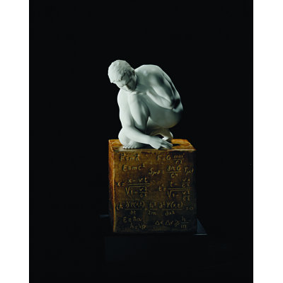 Scientia Figurine