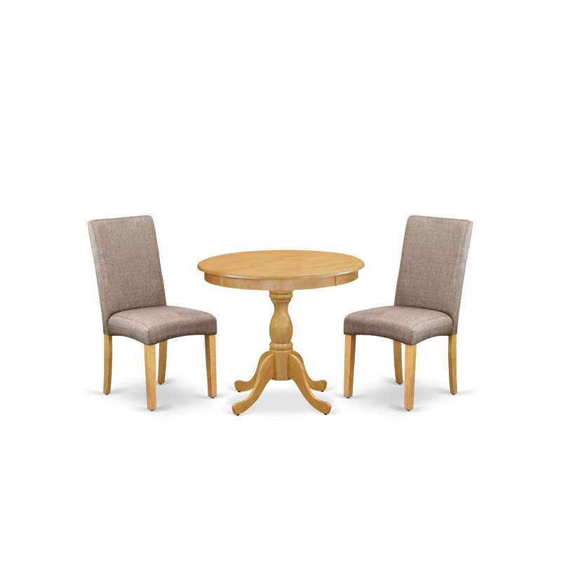 L'ensemble de table à manger en bois 3 pièces comprend 1 table de salle à manger à piédestal ronde et 2 chaises de salle à manger Parson en tissu de lin kaki foncé avec dossier haut - finition chêne