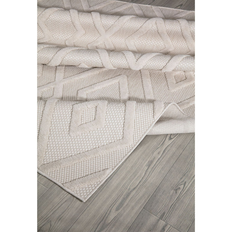 Elegant White Area Rug, 4.0 x 5.9 Feet | 100% Polypropylene, 0.2 in Pile Height | 400,000 Thread Points | Easy to Clean with Vacuum | Perfect for Living Room & Bedroom, Stylish and Durable Design