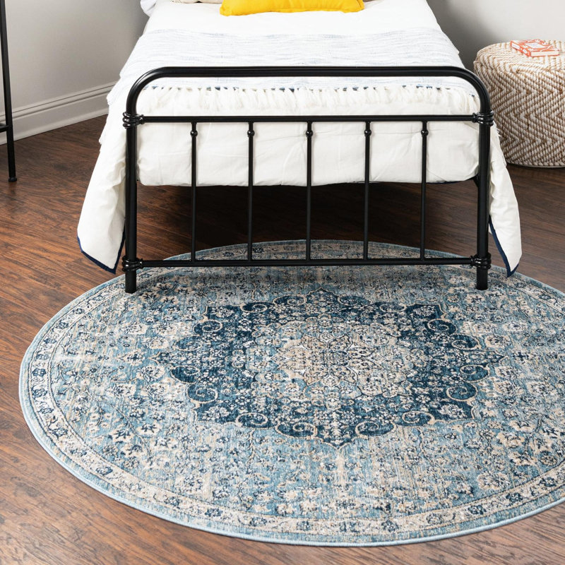 Alabama Oriental Indoor Rug, Round 3'11"