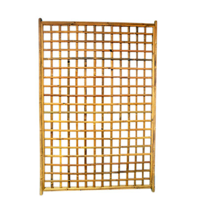 Panneau de treillis encadré en bois
