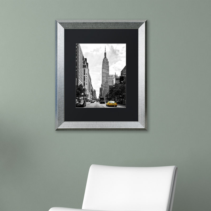 « vivre à new york », reproduction de photo encadrée, H 14 po x l 11 po x P 0,5 po, Noir