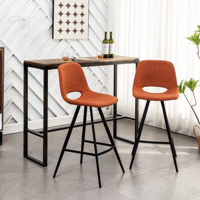 28,25 po. Tabourets de comptoir à hauteur de comptoir 28 po en tissu rayonnant orange avec dossier moelleux et pieds en métal, 2 chaises orange