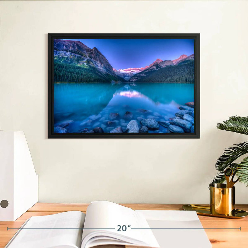 Lever de soleil magique de Lake Louise, Cadre flottant noir, 13 po x 9 po