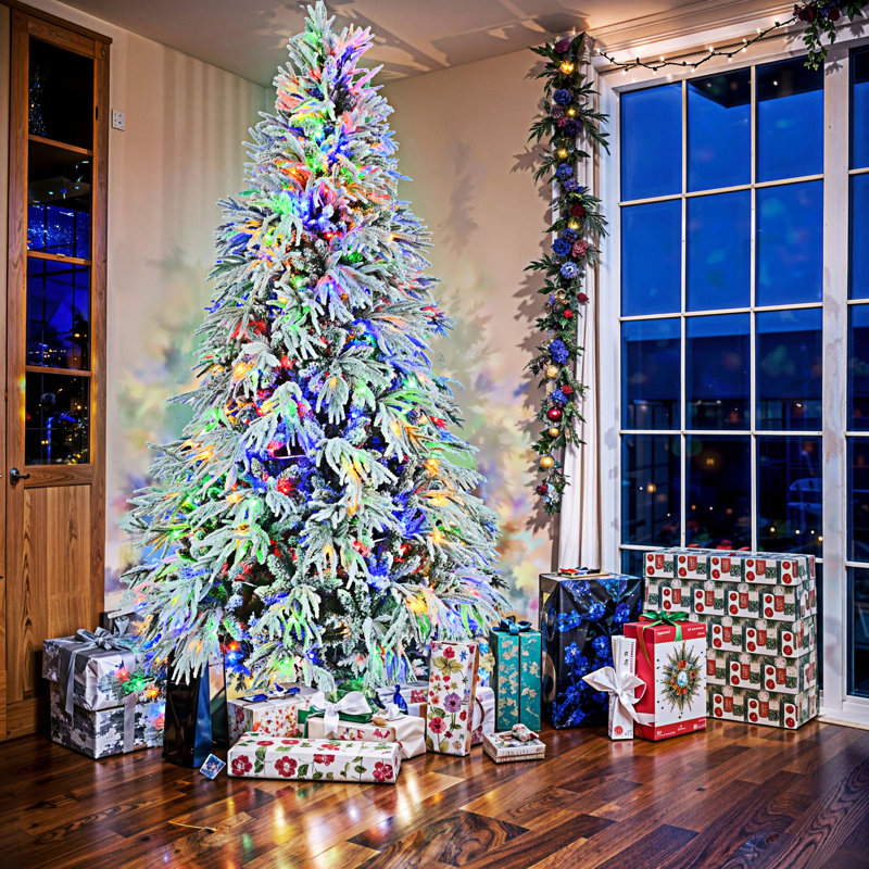Pre-Lit Spruce Snow Flocked Christmas Tree, 7.5'