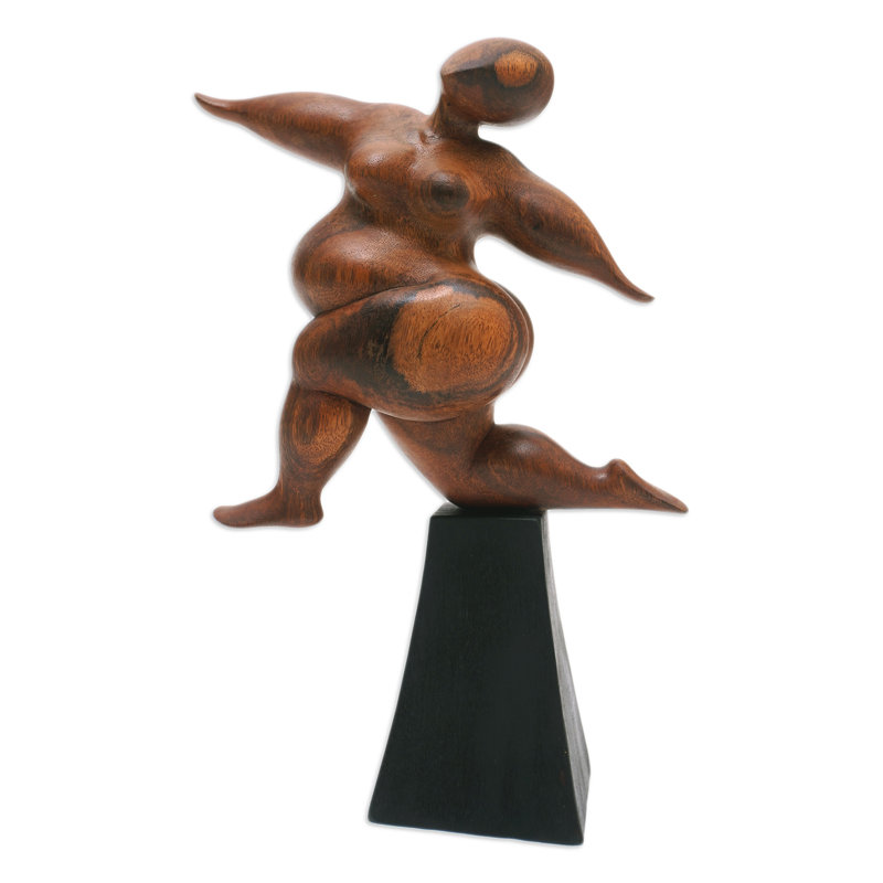 Joia Sculpture