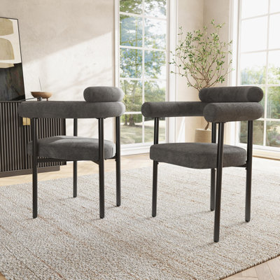 Set Of Chairs With Armrest
