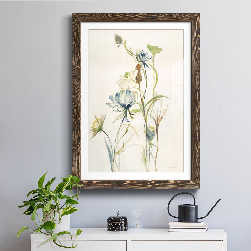 «Late Summer Wildflowers II», reproduction encadrée de qualité supérieure - prête à être accrochée, Papier, cadre noyer