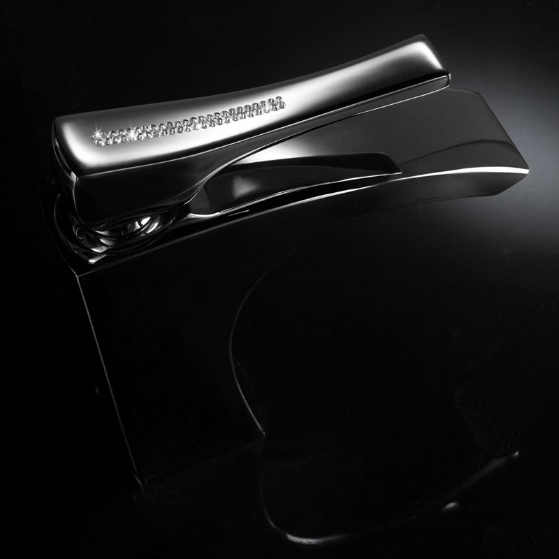 Skip Diamond Single Hole Bathroom Faucet, Polished Chrome