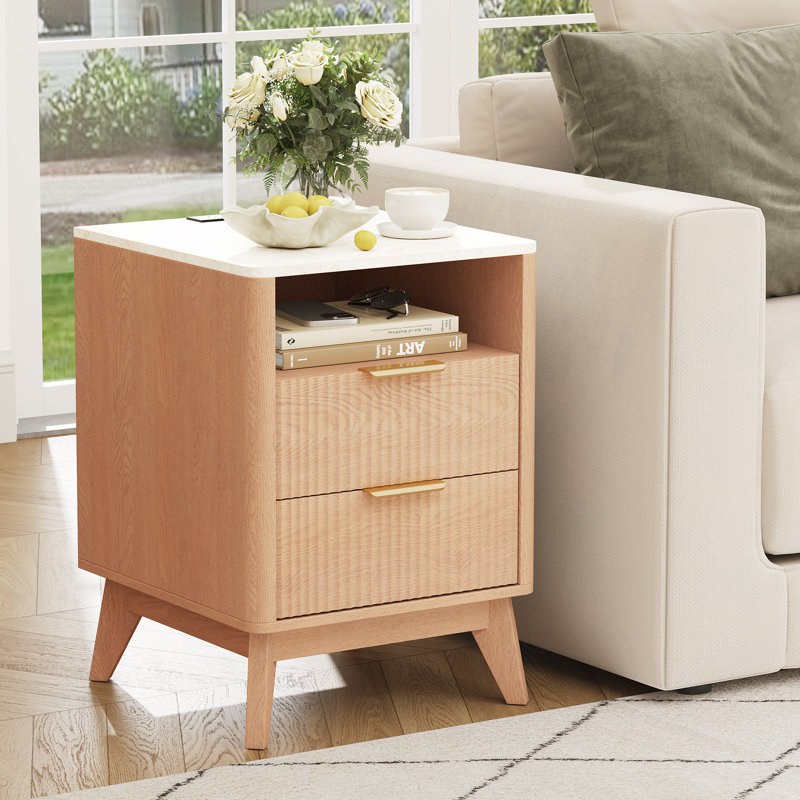 Table de chevet cannelée à 2 tiroirs avec station de charge et rangement, plateau en faux marbre Charvi, Ensemble de 1