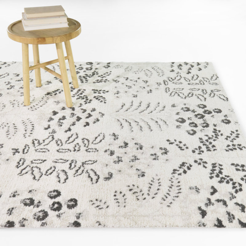 Ashbourne Cream/Charcoal Floral Transitional Area Rug, 5'3" x 7'