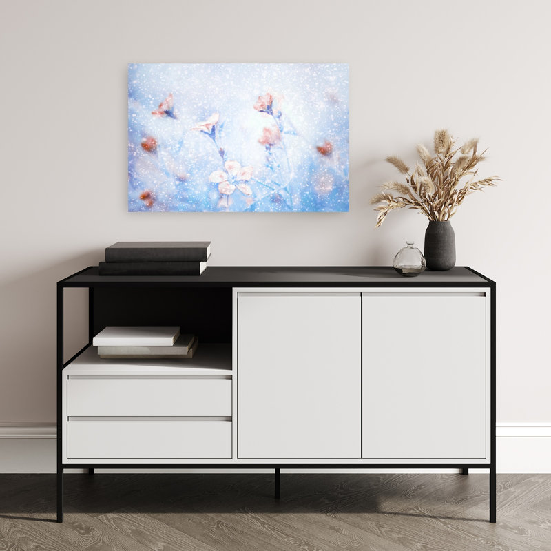 «Dreamy Winter Flowers», impression délicate de nature éthérée et hivernale, 16" H x 24" W