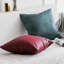 Coussin en similicuir-1596941109-1494377464-1494377410
