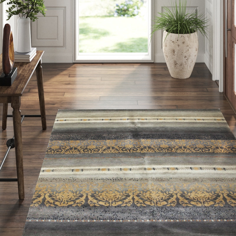 Arabesque One-of-a-Kind Rectangle 6' X 9' Area Rug