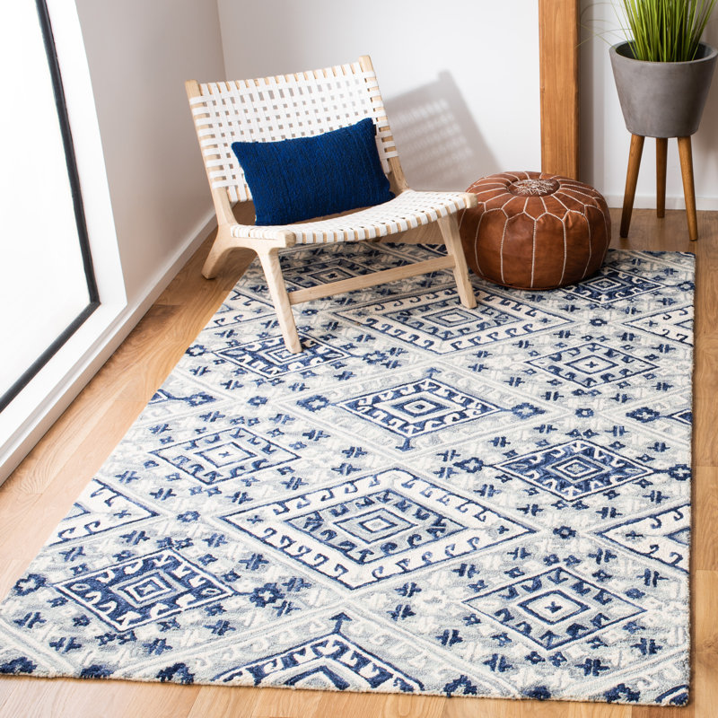 Vahakn Hand Tufted Wool Geometric Rug, Rectangle 8' x 10'