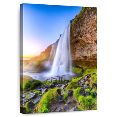 Kerrick Icelandic Seljalandsfoss Falls