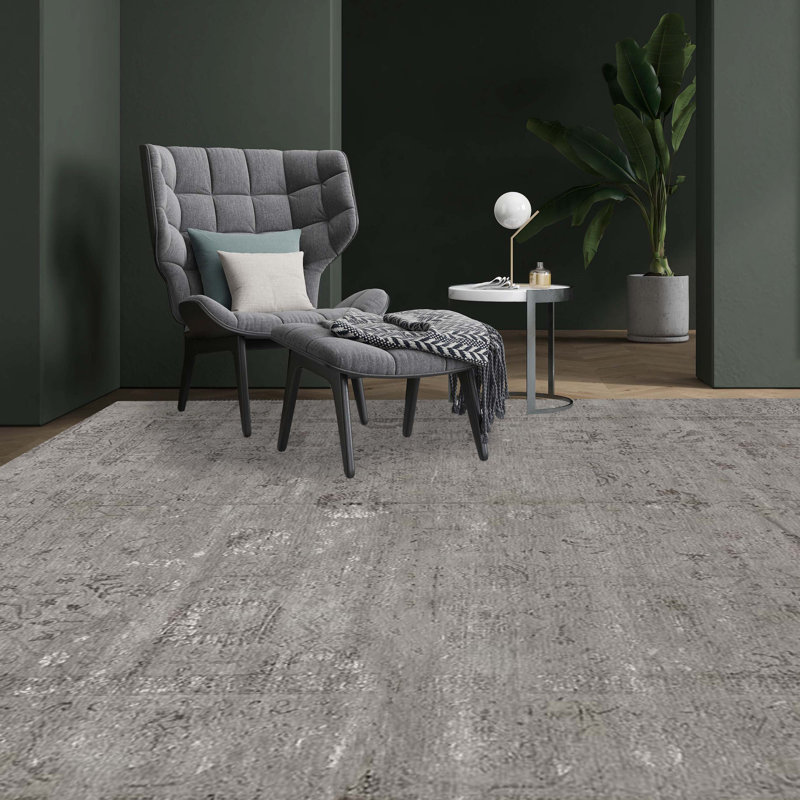 Area Rug in Gray