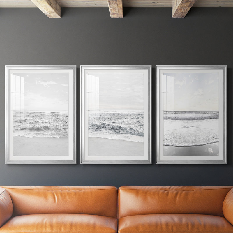 «Gentle Tides I», impression encadrée sur mesure de qualité supérieure mate - 3 pièces, H 15 po x l 19 po, Argent argent