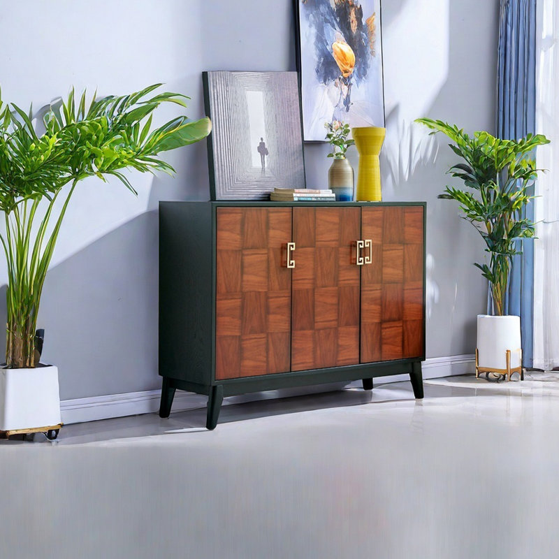 Armoire décorative polyvalente élégamment décorée