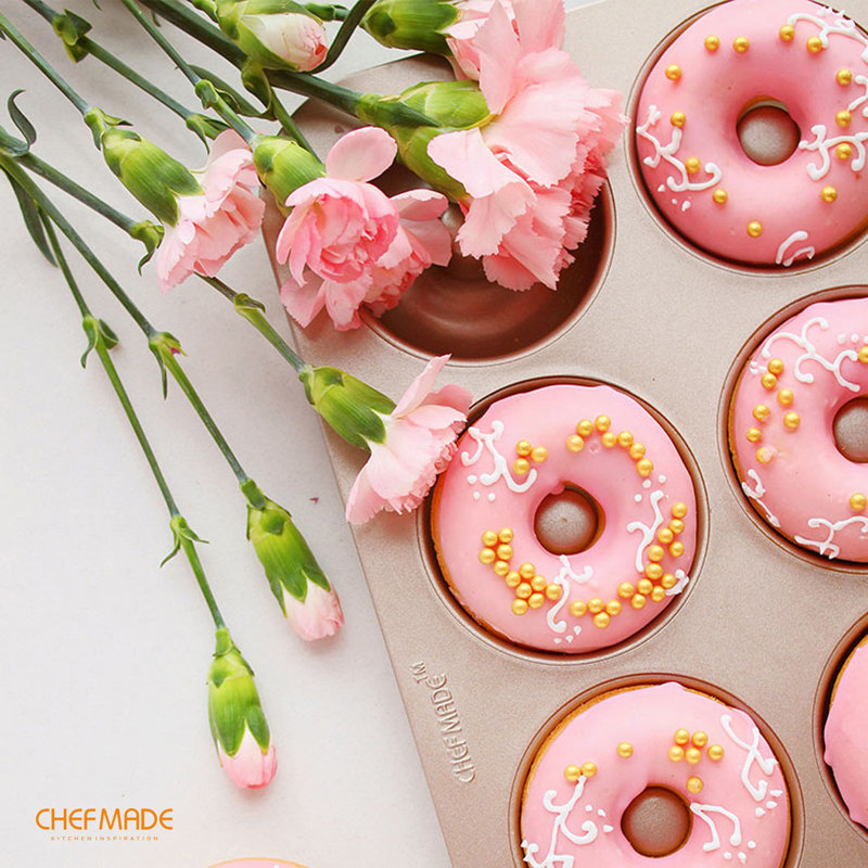 CHEFMADE 12 Cavity Ring Doughnut Donut Mold Cake Pan