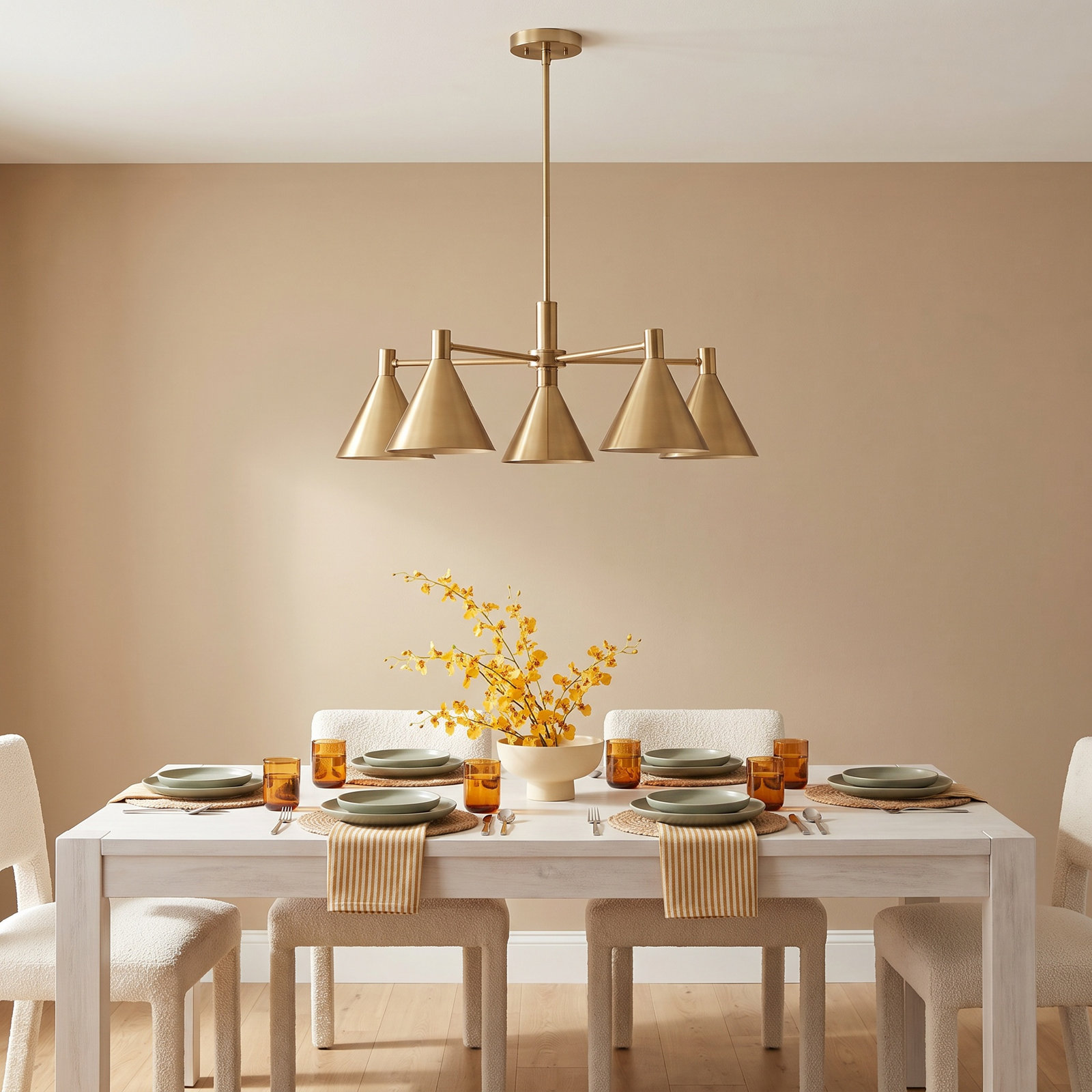 Moderne 5-Light Chandelier