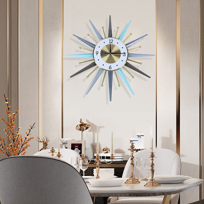 Horloge murale décorative en métal