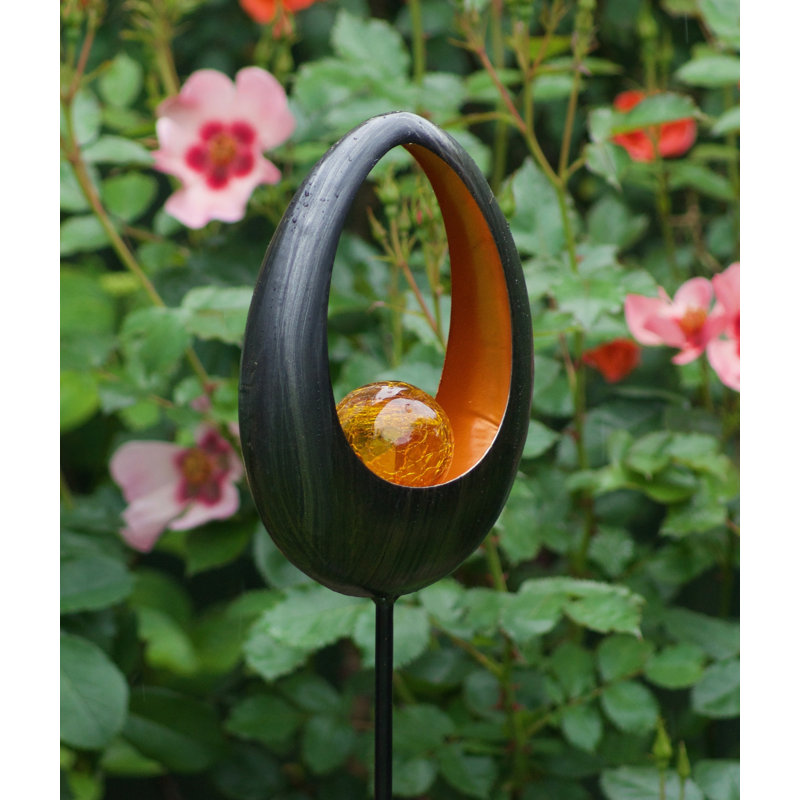 Arshen Metal Abstract