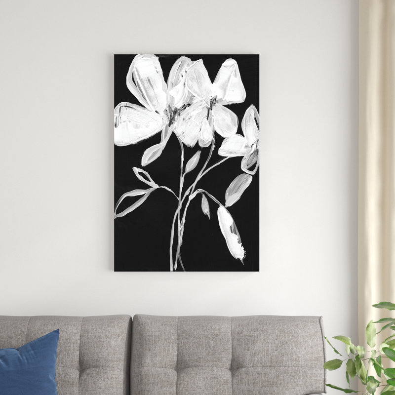 Fleurs blanches fantaisistes I, H 36 po x l 24 po