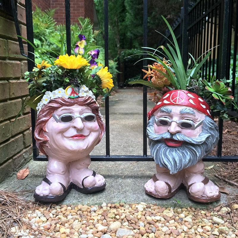 Muggly's 2 Piece Hippie Jerry and Janice in Groovy 1960's Attire Statue Planter Set