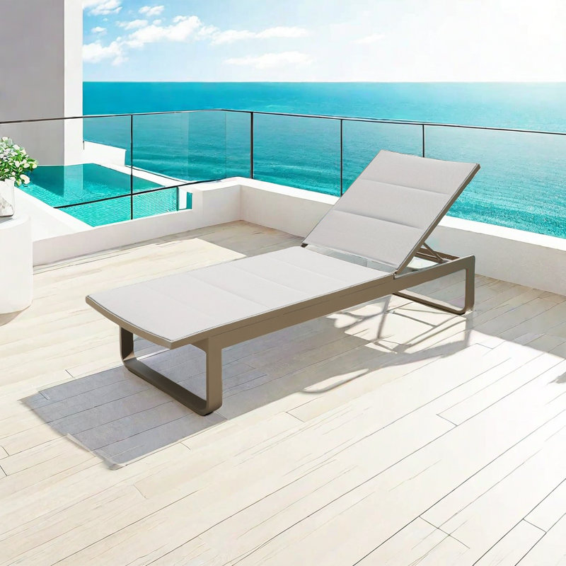 Lit de détente d'extérieur Luxe pour piscine et patio