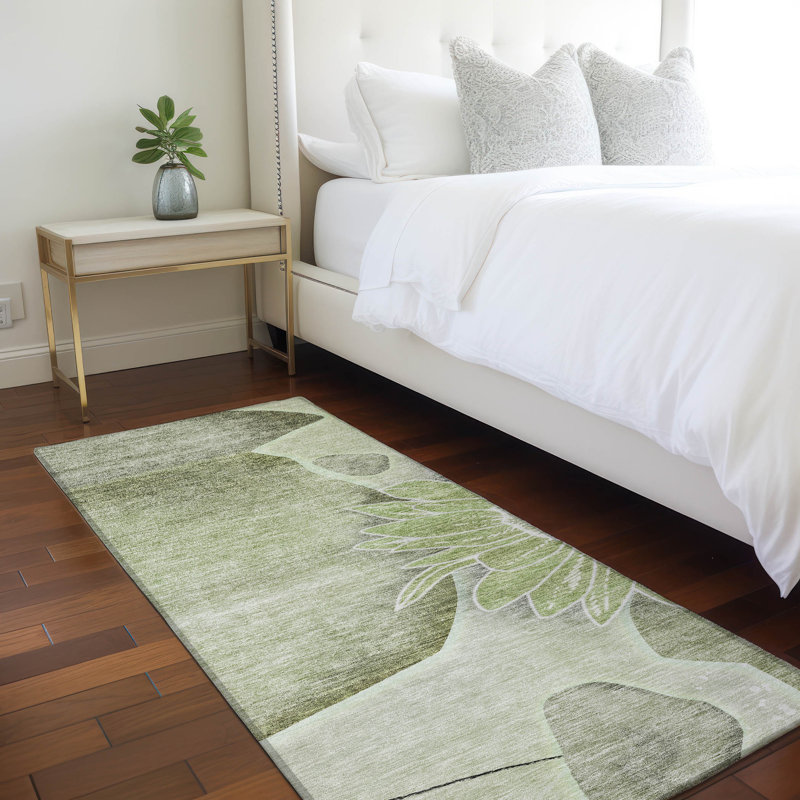 Killingly Washable Floral Indoor / Outdoor Rug, Runner 2'3" x 7'6"