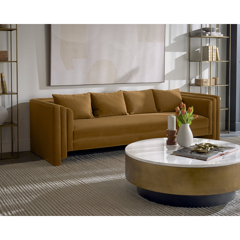 Kira Sofa, Meg Gold