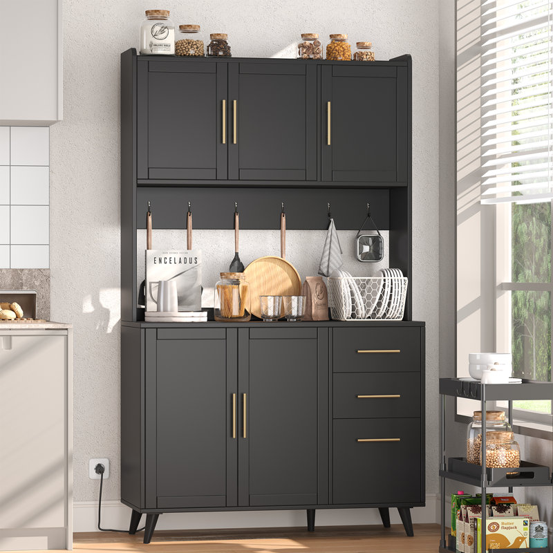 Armoire de cuisine de 70,9 po avec tablette à micro-ondes George Oliver, huche de cuisine moderne avec station de charge, grande armoire de plancher avec tiroirs et portes