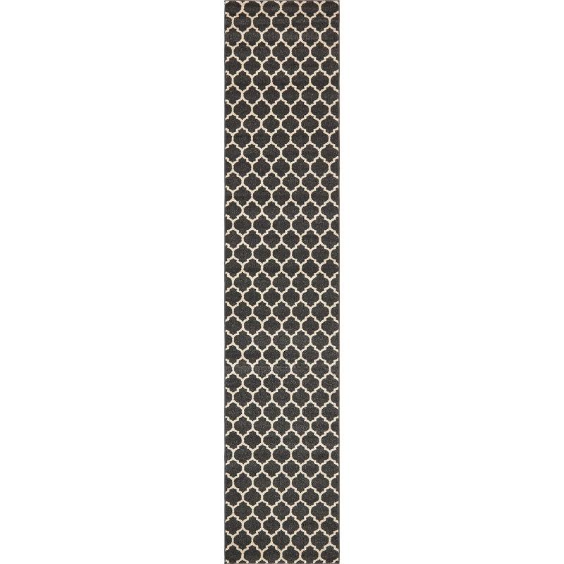 Molly Geometric Indoor Rug, Runner 2'7" x 13'1"