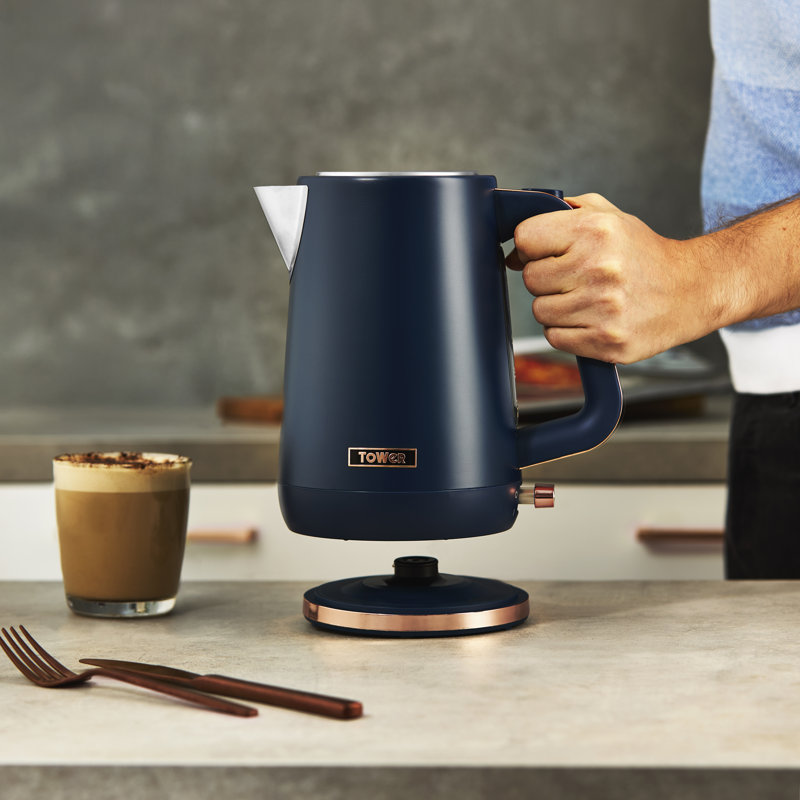 Tower Cavaletto 1.7L Jug Kettle with 3KW Rapid Boil, 360° Swivel Base, Removable Filter, Water Gauge, Stainless Steel Body, Illuminated Switch