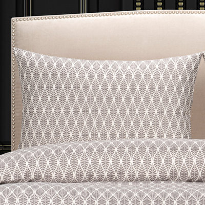 L'opera Pillow Sham