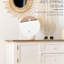 Table d'entrée vintage avec tablette, design élégant - console blanche avec tiroirs inférieurs