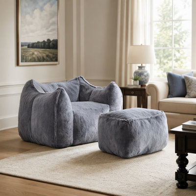 Canapé un endroit comprimé en fausse fourrure moelleuse avec pouf assorti pour un confort optimal et des espaces de vie compacts et modernes.
