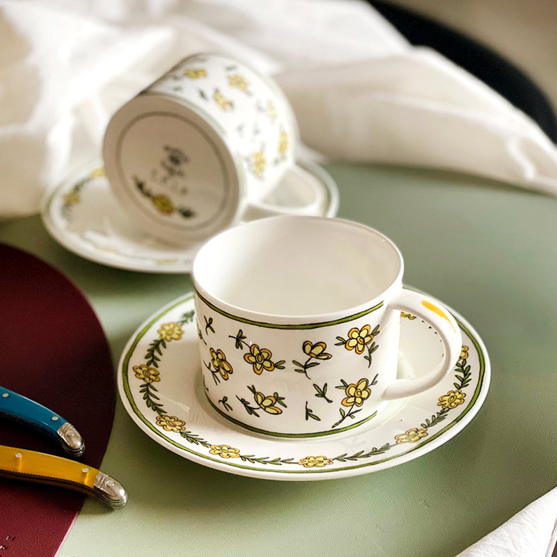 Tasse à thé et soucoupe Daisy Chain