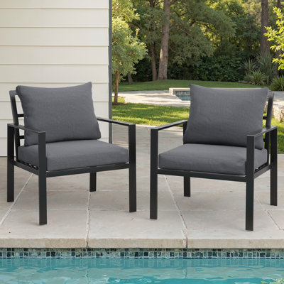Outdoor Lounge Chair