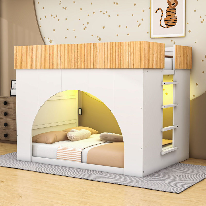 Lit superposé avec éclairage DEL, échelle gain de place, lit inférieur sur pied et design semi-circulaire, Double sur double