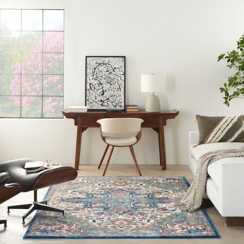 Sagadahoc Floral Indoor Rug, Runner 4' x 6'