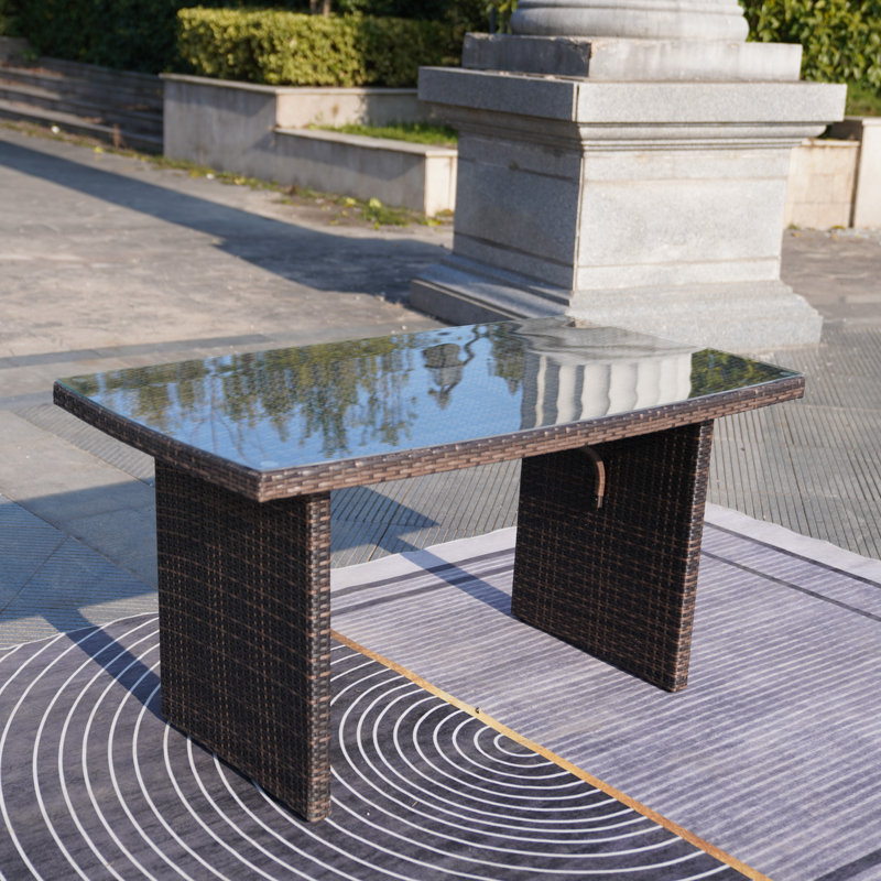 Table de salle à manger, Brun