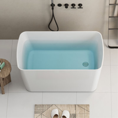 Baignoire de trempage autoportante en acrylique de 49 po, bain de trempage japonais de forme carrée, trop-plein chromé et drain rapide