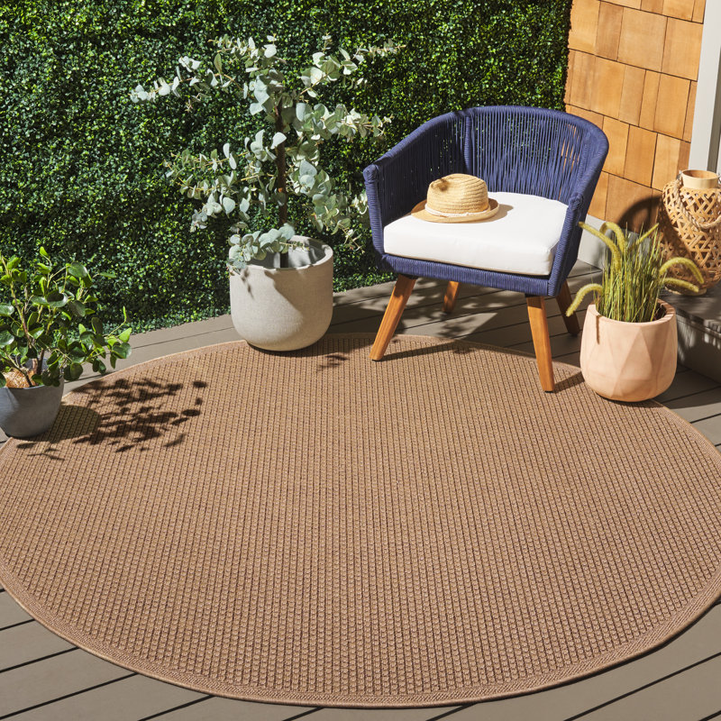 Bernessa Performance Solid Color Indoor/Outdoor Area Rug, Round 6'7"