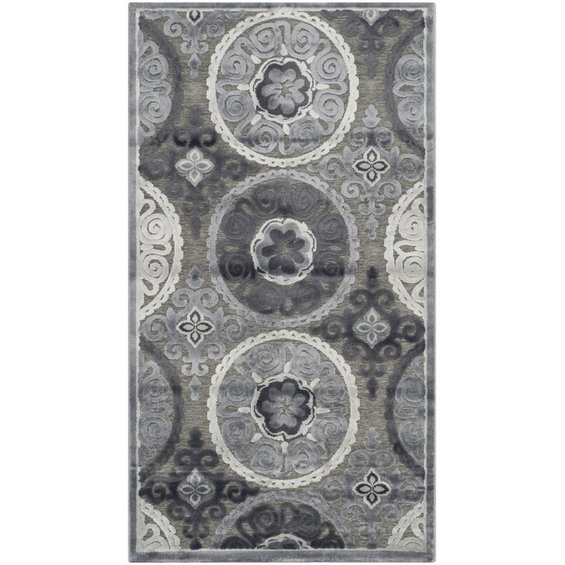 Paradise Performance Oriental Rug, Rectangle 2'3" x 4'