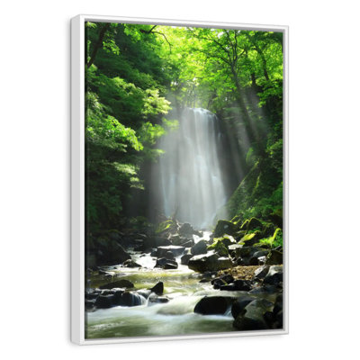 Cascade Kameda ensoleillée