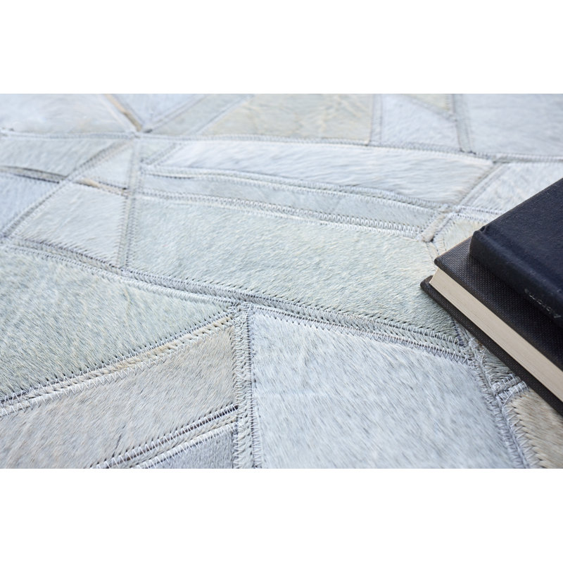 Natural Hide Cowhide Geometric Area Rug in Blue/Ivory/Beige